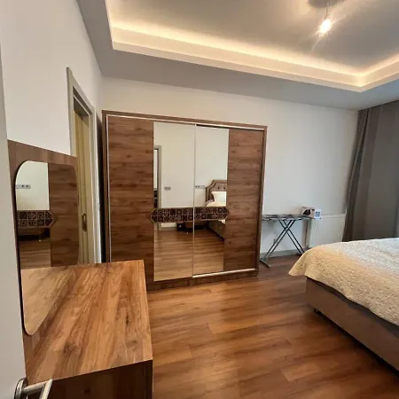 Polat Tower Lux / Nerar To Mall Of Apartamento Estambul